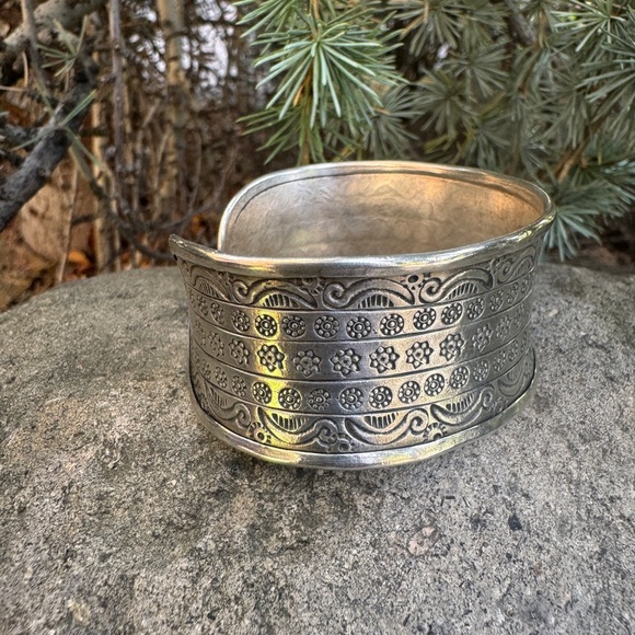 Sundance Silver Cuff Bracelet - Picture 5 of 5